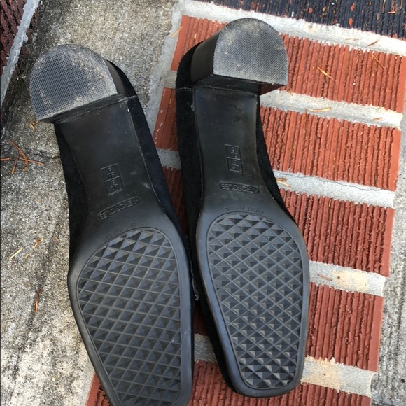 aerosoles black pumps